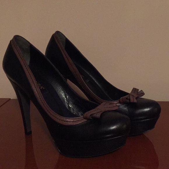 High heels leather pumps - Picture 2 of 5